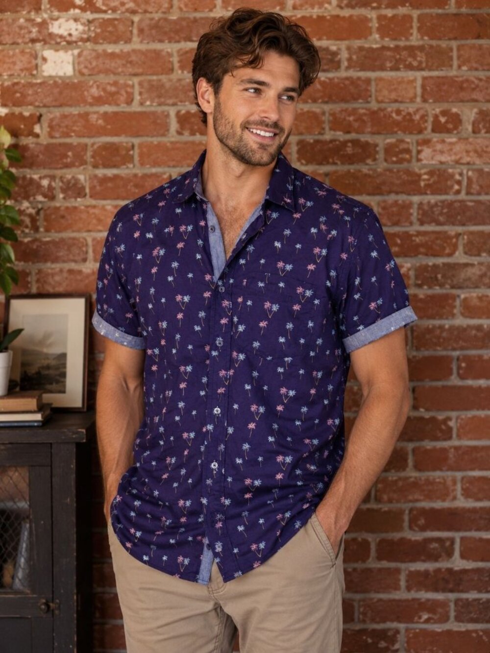 Joe Marlin L Tapered Fit Tropical Hawaiian Palm Tree Short-Sleeve Button-Down